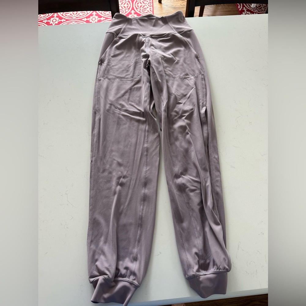 Lululemon joggers